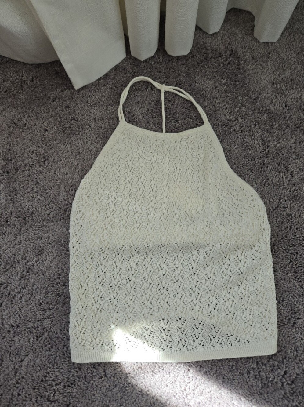 Abercrombie & Fitch Cream Crochet Lace Halter Crop Top With Built In bralette